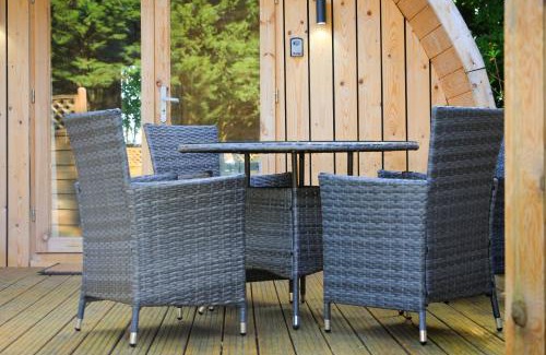 Bishop's Stortford Ski Chalet | Highgate Cabin