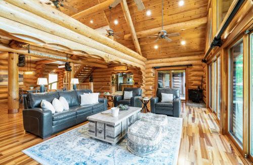 New Tazewell House | Highland Loch Lodge