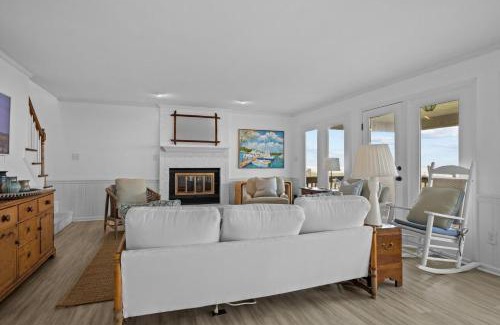 Atlantic Beach House | Highsmith Cottage home