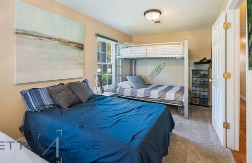 Pottsboro Cottage | Hike, Fish, Boat, Kayak, Ski, Space Out, Swim, Grill and Chill