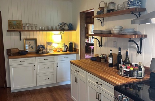 Hendersonville House | Hiking Trail, Fishing Pond, Close to Town, Stellar Views