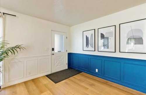 Ogden House | Hiking Trails Close By Private Room & Bathroom