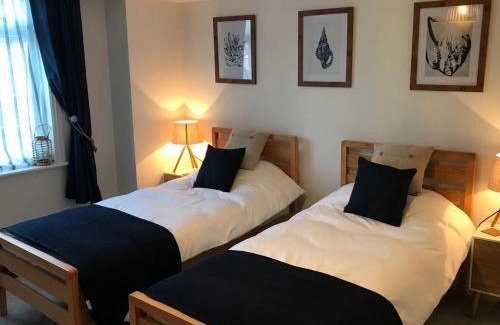 Weston-super-Mare Apartment | Hill Cottage