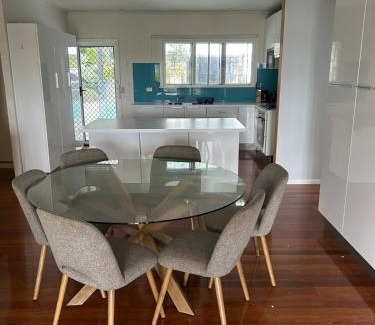 Ascot Apartment | Hill top 2-bedroom home with charming view