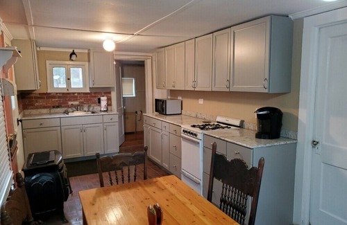 Chippewa Bay House | Hill Top River Retreat