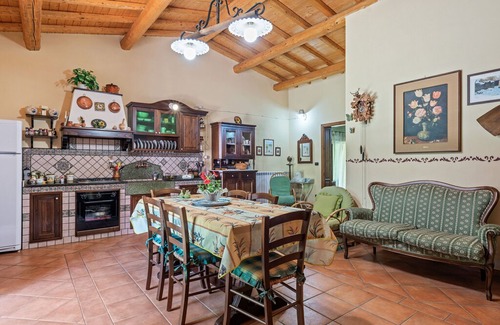 Maletto Villa | Hill-View Villa in Maletto with Garden