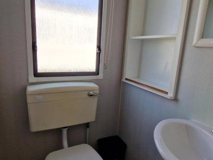 Dymchurch Apartment | Hillcrest