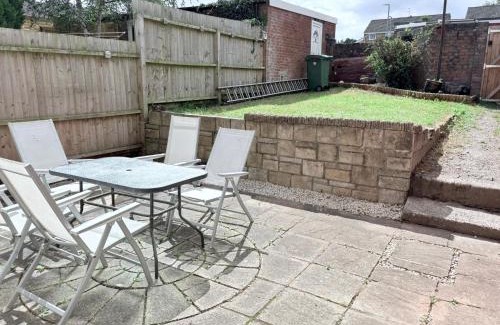 Llanedeyrn House | Hillrise - 3 bedroom house with garden