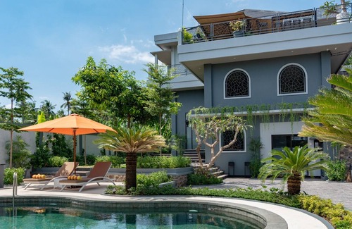 Kalibukbuk House | Hillside Lovina Studio 2 - Private Studio in Central Lovina