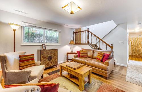 Northeast Colorado Springs Apartment | Hillside Place with Mountain Views about 8 Mi to Dtwn!