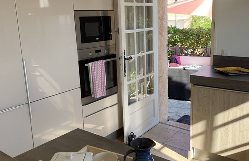 La Garde-Freinet Villa | Hillside Village House With Air Con Bedrooms And Stunning Views