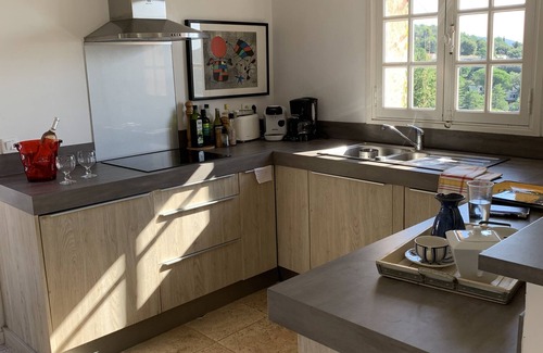 La Garde-Freinet Villa | Hillside Village House With Air Con Bedrooms And Stunning Views