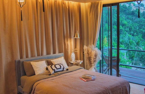 Ko Pha-ngan House | Hilltop both sides ocean view house with trendy interior.