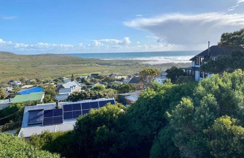 Cape Peninsula House | Hilltop Cottage