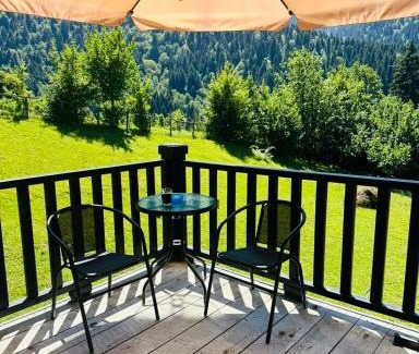 Glola Apartment | Hilltop Glola