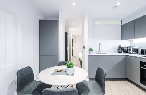 Chinatown Apartment | Hilltop Serviced Apartments - Piccadilly
