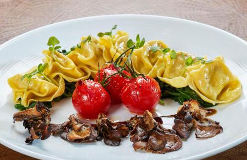 O'Hare Hotel | Hilton Chicago O'Hare Airport