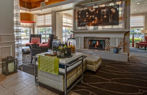 Homewood Hotel | Hilton Garden Inn Birmingham/Lakeshore Drive