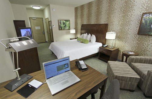 Covington Hotel | Hilton Garden Inn Covington/Mandeville