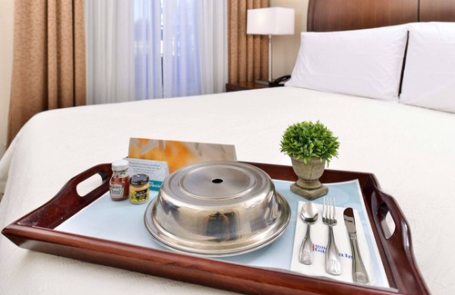 Addison Hotel | Hilton Garden Inn Dallas/Addison