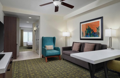 Meridian Hotel | Hilton Garden Inn Meridian
