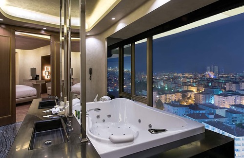 Kadikoy Hotel | Hilton Istanbul Kozyatagi