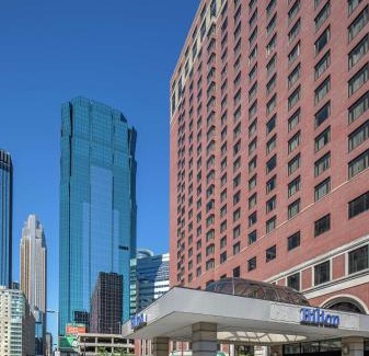 Downtown Minneapolis Hotel | Hilton Minneapolis