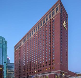 Downtown Minneapolis Hotel | Hilton Minneapolis