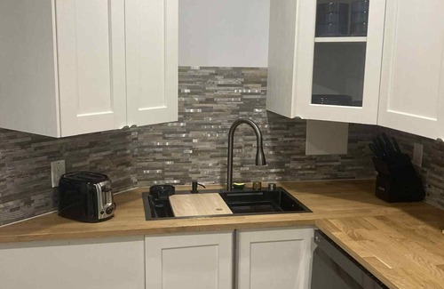 Hinton Apartment | Hinton Mountain House