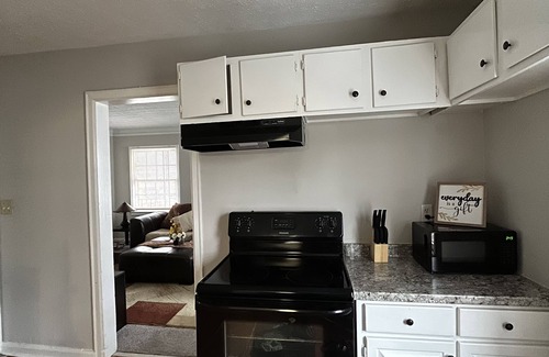 Candler-McAfee House | Hip and cozy house with fenced yard next to TWO golf course in the Decatur GA