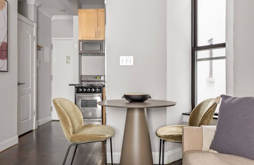 Peter Cooper Village Apartment | Hip Kips Bay 1BR w/Elevator & W/D, nr 6 train, by Blueground