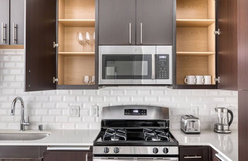 Mission Valley Apartment | Hip Mission Valley 1BR w/Gym, W/D & Pool, nr restaurants, by Blueground