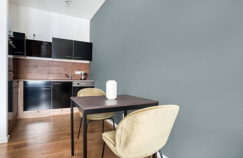 Tiergarten Apartment | Hip Mitte 1BR near Potsdamer Platz & Nollendorfplatz, by Blueground