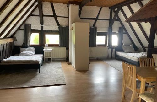 Siedelsbrunn House | Hirschhaus