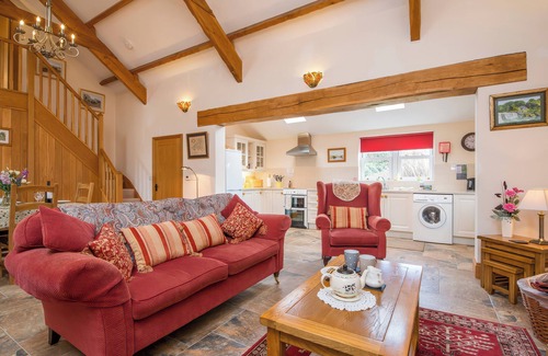Newcastle Emlyn Cottage | HIRWAUN COTTAGE, family friendly, luxury holiday cottage in Cenarth