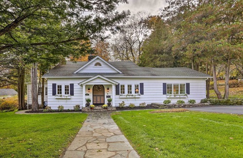 Middle Hope Cottage | Historic 1800s Cornwall-on-hudson Cottage!