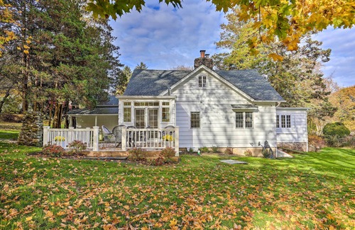 Middle Hope Cottage | Historic 1800s Cornwall-on-hudson Cottage!