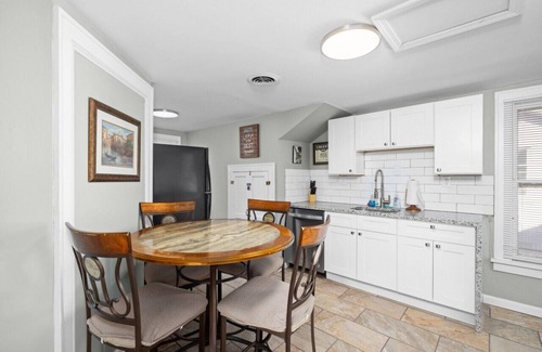 St. Charles Historic District House | Historic 5th Street House - Fully Rehabbed # 2