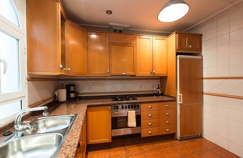 Alicante City Centre Apartment | Historic apartment with views of the Basilica of Santa Maria and 2 min. from sea