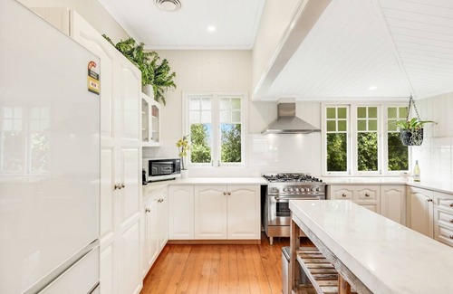 East Toowoomba House | Historic Charm & Elegance, Near Grammar!