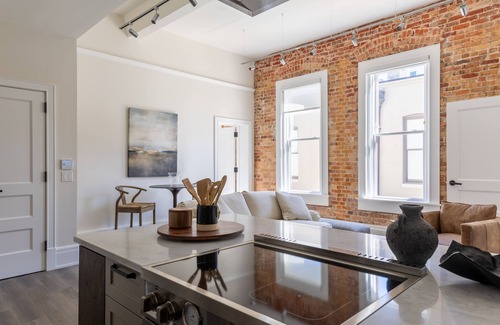 Downtown Condo | Historic Charm w/Innovation!
