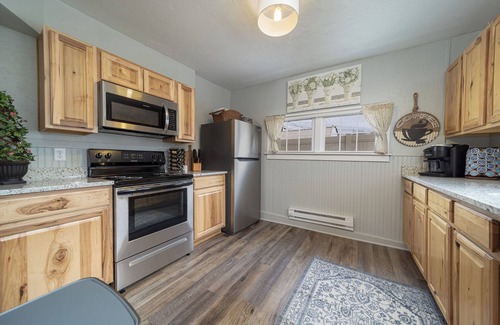 Grand Junction Cottage | Historic, Charming GJ Downtown tiny home- Best location!