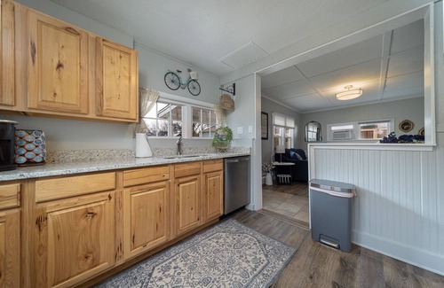 Grand Junction Cottage | Historic, Charming GJ Downtown tiny home- Best location!