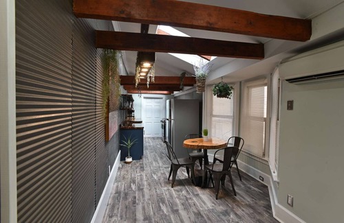 Harrisburg - Hershey Apartment | Historic Downtown Loft