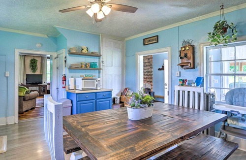 Fishers Hill House | Historic 'Hammond House' w/Wine Country View!