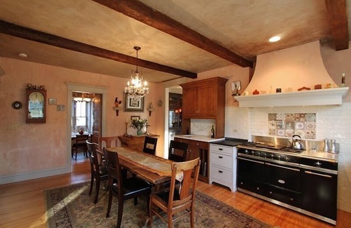 Glen Ellyn House | Historic home with easy access to Chicago