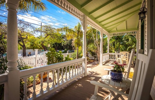 Meadows House | Historic House, Gorgeous Porch, Great Location, See 5 Star Reviews