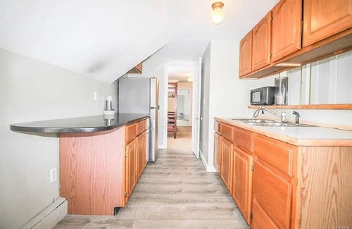 Melrose Park House | Historic Lake Front Home