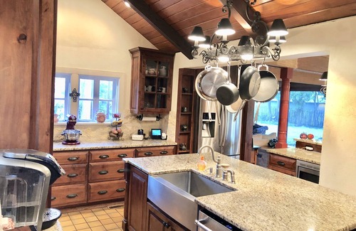 Fredericksburg House | Historic Luxury Estate - Heated Pool, Hot Tub, Fire Pit & Pool Table for 13