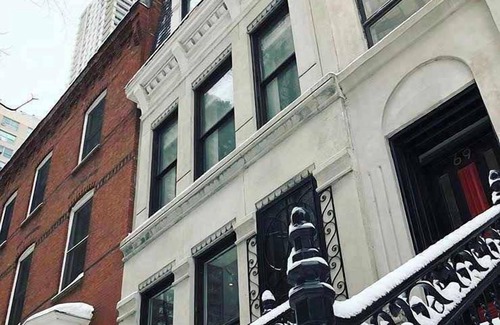 Gold Coast House | Historic luxury townhouse on Chicago's Gold Coast